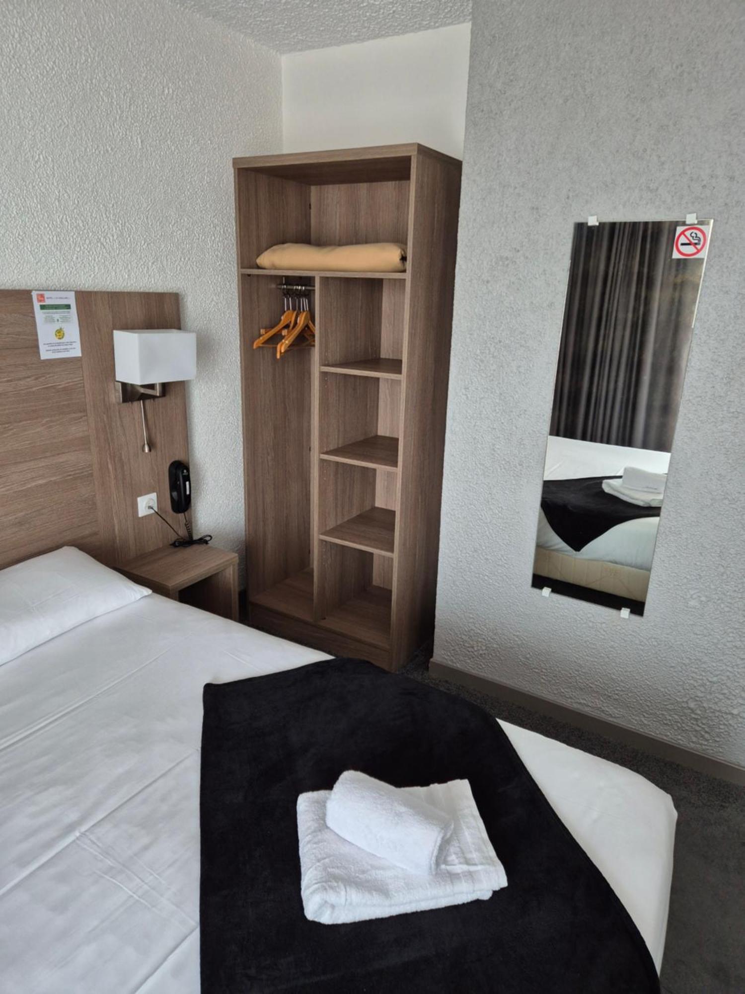 Hotel Le Challans Eksteriør billede