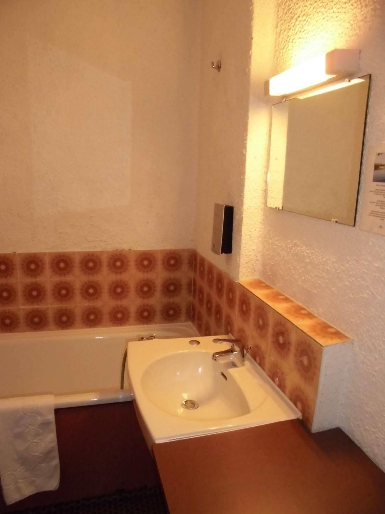 Hotel Le Challans Eksteriør billede